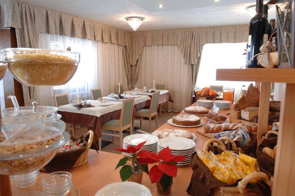 Cimon Dolomites Hotel Predazzo Eksteriør billede